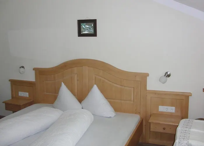 Gaestehaus Loithaler Bed & Breakfast Fügen