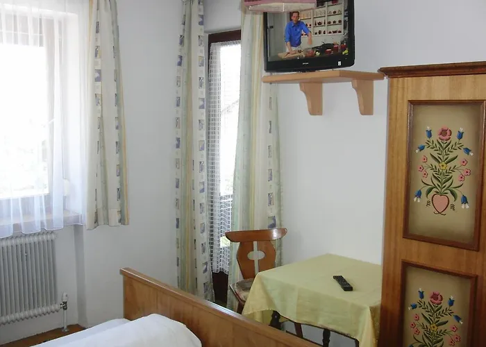 Gaestehaus Loithaler Bed & Breakfast Fügen